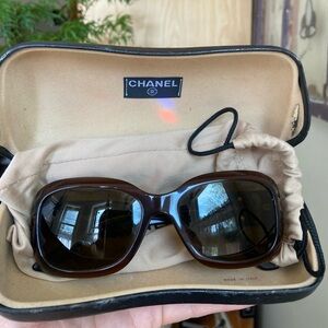 2000s Chanel sunglasses, brown